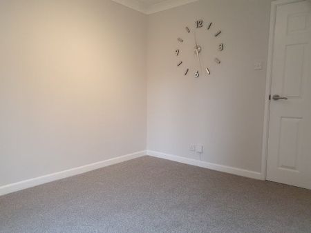 Pennard Way, Chandlers Ford - Photo 5