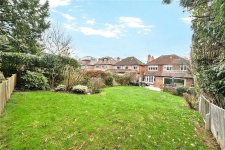 5 bedroom detached house to rent - Photo 5