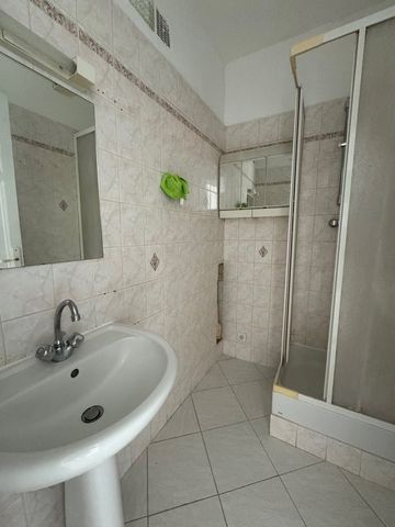 T2 - Photo 4