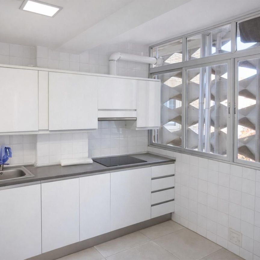 Piso de alquiler en Calle del Jazmín, 44, Costillares - Photo 1