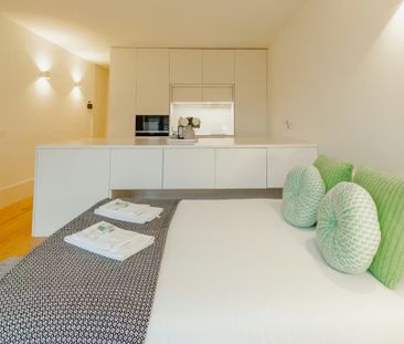 Rua das Taipas, Porto, Braga 4050-280 - Photo 6