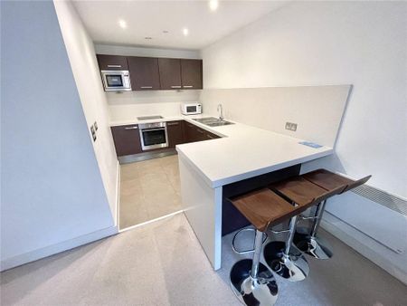 2 bedroom apartment to rent - Photo 2