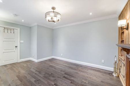 For Lease - 880 Royal York Road, Toronto, Ontario - Photo 5