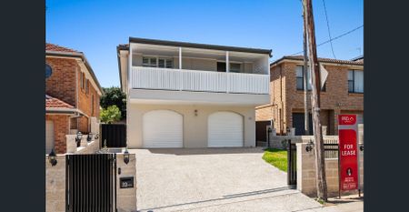 A Freestanding Family Home Offering Privacy, Space & Position! - Photo 3