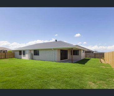 RENTAL DISCLAIMER: Rent will increase from $550 PW to $560 PW after... - Photo 5