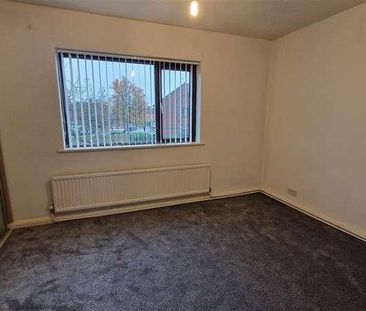 Barton Court, Kingsway, Winsford, CW7 - Photo 5