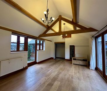 3 bedroom property to rent - Photo 1