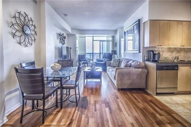 For Lease - 219 Fort York Boulevard Unit# 3707, Toronto, Ontario - Photo 1