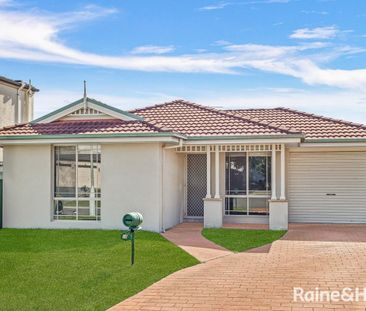 10 Rebecca Court, Rouse Hill, NSW 2155 - Photo 2