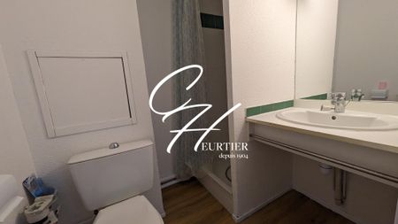 GRENOBLE - 9 RUE ALFRED DE MUSSSET - STUDIO MEUBLE - Photo 3