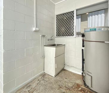 Relaxed Railway Estate Living – Convenient, Comfortable & Close to ... - Photo 6