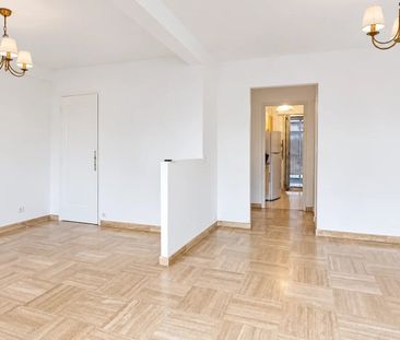 Location Appartement 3 pièces 71m² CANNES 06400 - Photo 1