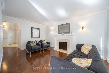 For Lease - 24 Beaumont Place, Vaughan, Ontario - Photo 3