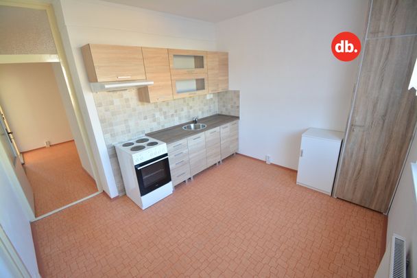 Pronájem bytu 2+1 67 m², Na Zámecké, Toužim - Photo 1