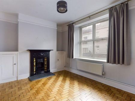 3 bedroom terraced house to rent - Photo 2