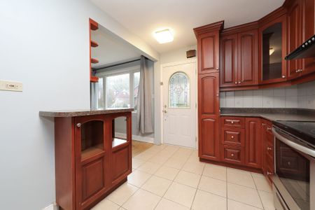 For Lease - 11 Adair Road Unit# MAIN, Toronto, Ontario - Photo 4