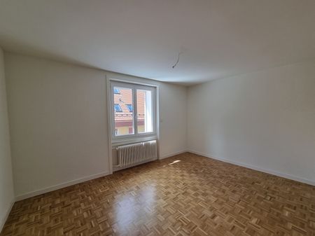 Joli appartement de 3 pièces entièrement renové avec grand balcon - Photo 5