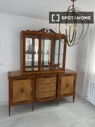 madrid, Community of Madrid 28019 - Foto 1