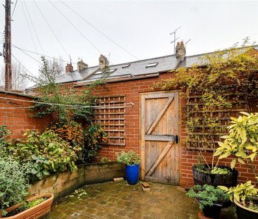 3 bedroom terraced house to rent - Photo 3