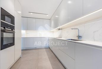 Apartamento T3 em Lisboa