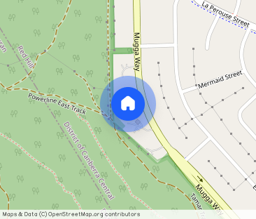 Spacious Town Residence in a Prime Location - Photo 1