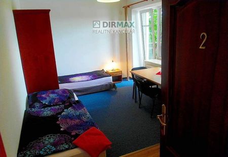 Pronájem pokoje 31 m² - Fotografie 2