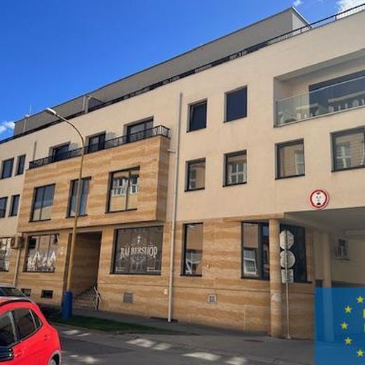 Prenájom 1 izb. byt v centre Košíc - Zbrojničná ul.. - Photo 1