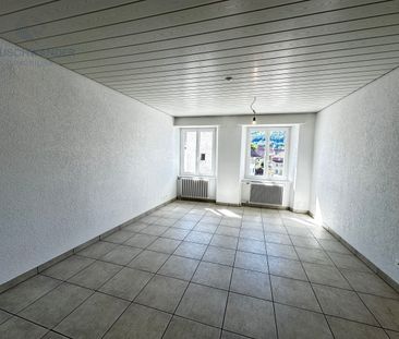 Charming and well located, close to schools - Photo 4