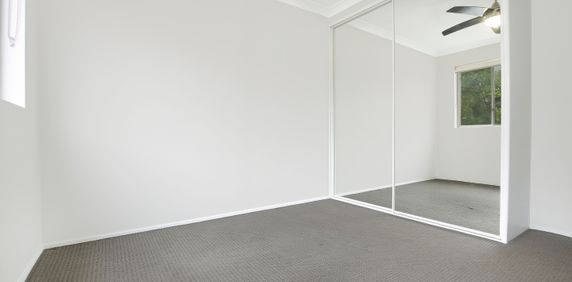 Light-filled and peaceful - Photo 2