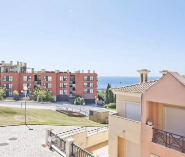 4-bedroom apartment for rent in Sesimbra, bills included, no pets or smoking allowed - Photo 2