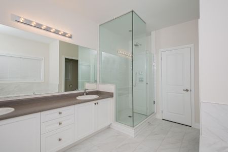 For Lease - 115 Rotondo Crescent, Vaughan, Ontario - Photo 5