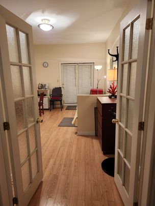 For Lease - 190 Harding Boulevard Unit# 62 Bachelor Studio, Richmond Hill, Ontario - Photo 1