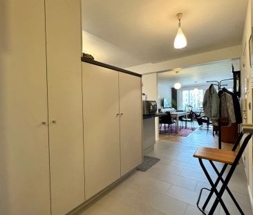 Appartement met 2 slaapkamers en garage Coupure te Gent - Photo 4