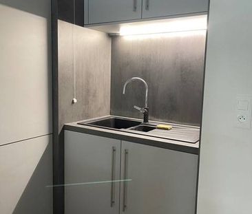 Appartement 2 pièces meublé de 38.85m² avec un lumineux séjour à lo... - Photo 4