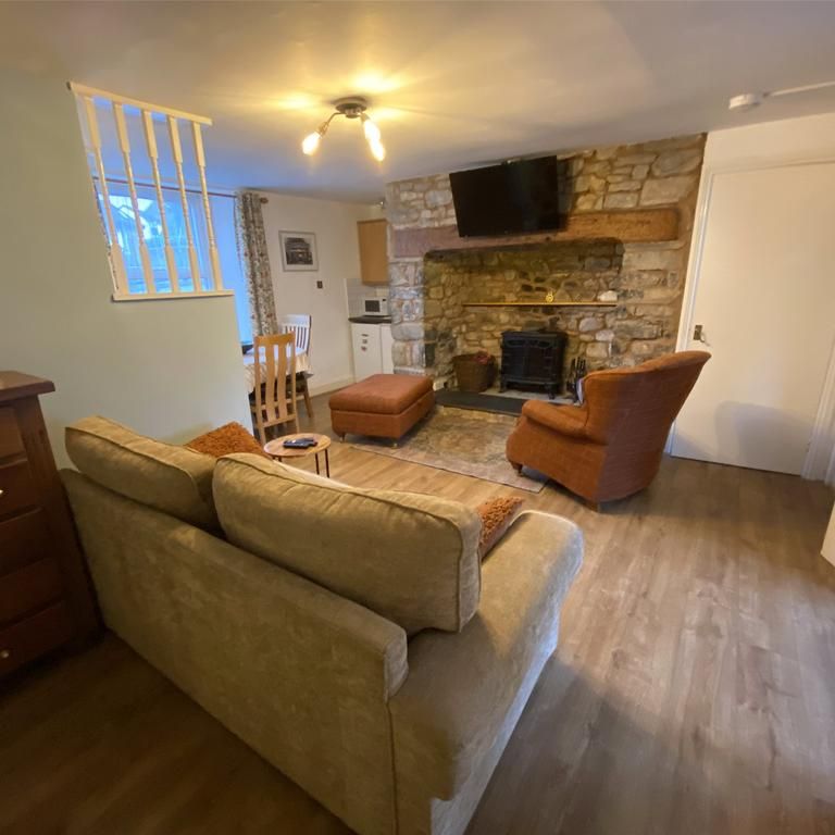 2 bedroom apartment to rent - Photo 1