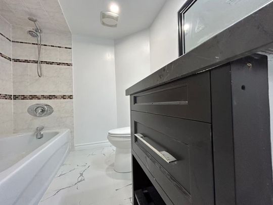 For Lease - Unit B 60 Normandy Crescent Unit# Bsmt Unit B, Richmond Hill, Ontario - Photo 1