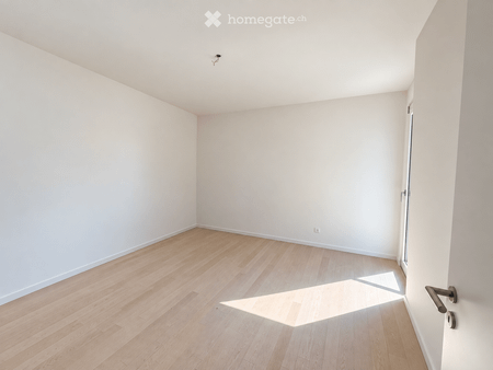 Appartamento 4.5 moderno e luminoso nel cuore di Lugano – disponibile da subito - Foto 5