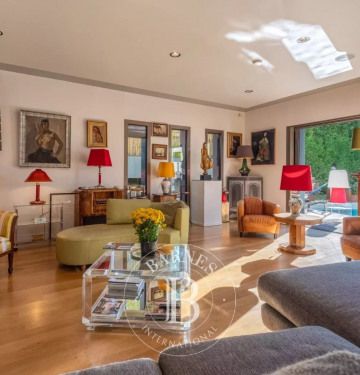 Maison • Vaise-Rochecardon-Industrie - Photo 1