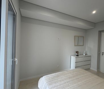 Apartamento T2 a Estrear para Arrendamento na Praia da Rocha, em Po... - Photo 6