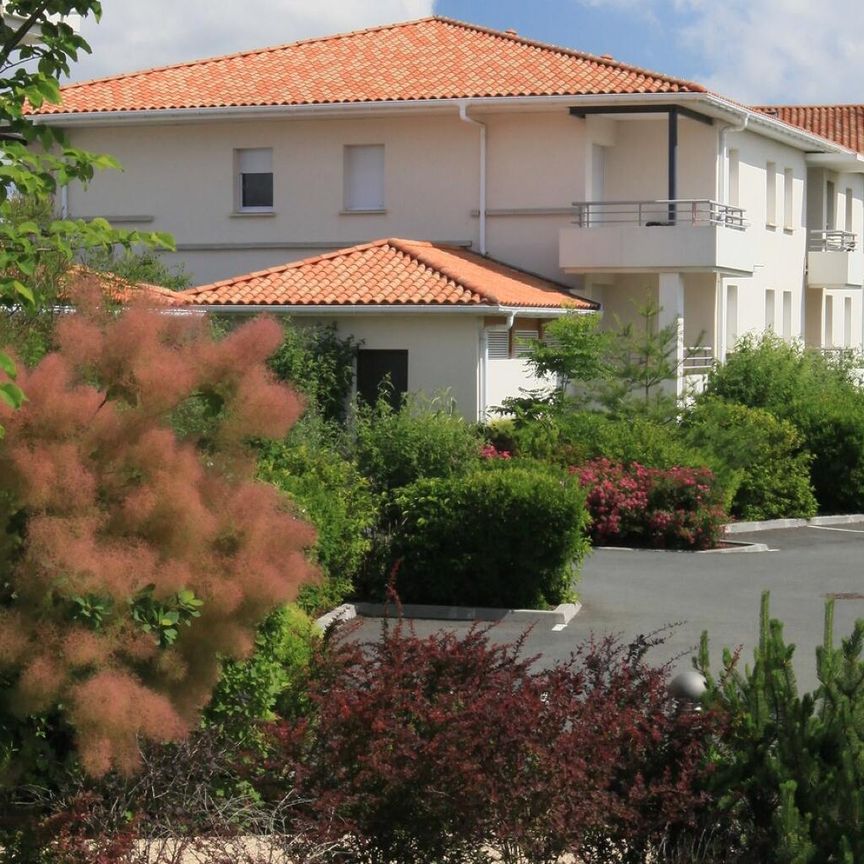 location Appartement T3 DE 62.65m² À POITIERS - Photo 1