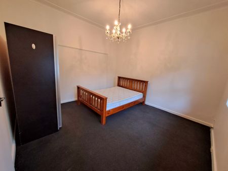 Enmore - Photo 2