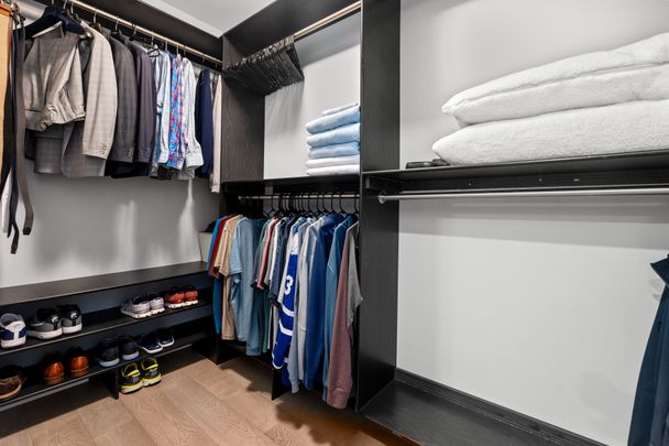 For Lease - 425B Valermo Drive, Toronto, Ontario - Photo 1