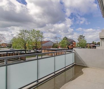 Neubau / Erstbezug: Moderne 3-Zimmer-Wohnung mit großzügigem Balkon - Foto 5