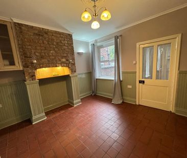 2 Bed Terraced House, Hinderton Road, CH41 - Photo 5