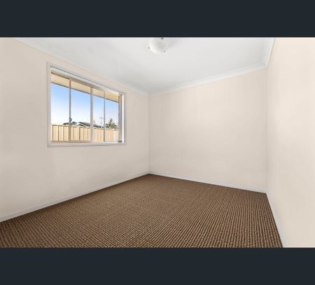 25 Kelowna Avenue, Morisset, NSW 2264 - Photo 3