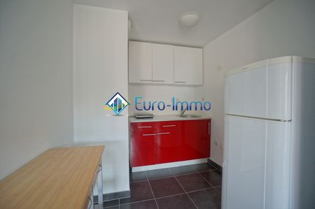 Location Appartement 1 pièce 31m² BEAUSOLEIL 06240 - Photo 4