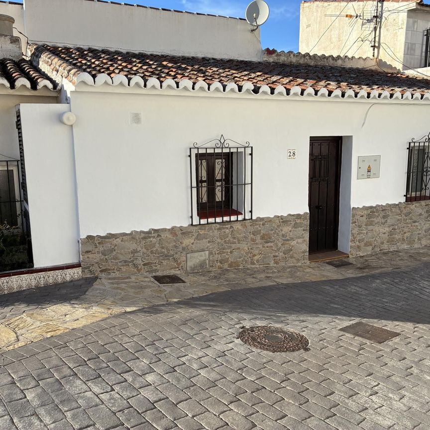 Piso de alquiler en Cortijo Rapio Periana, 29710, Periana - Photo 1