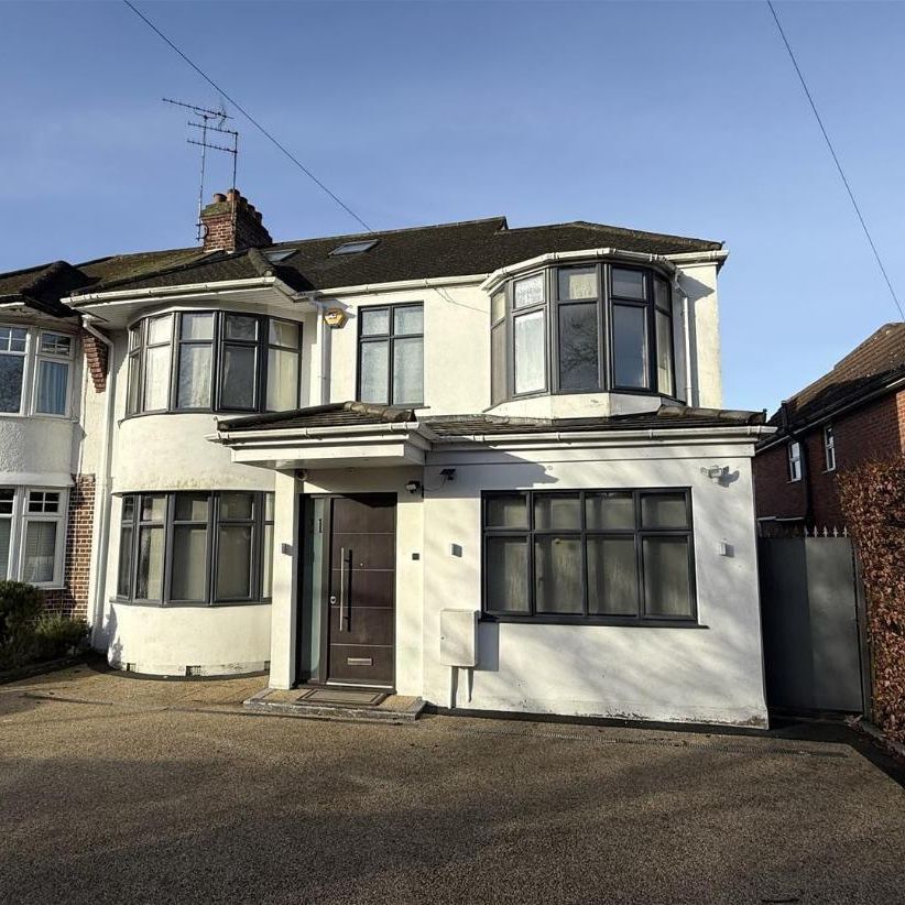Hankins Lane, Mill Hill - Photo 1