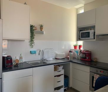 location Appartement T2 DE 48.1m² À CANNES - Photo 5