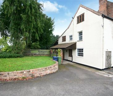 4 bedroom semi-detached house to rent - Photo 5
